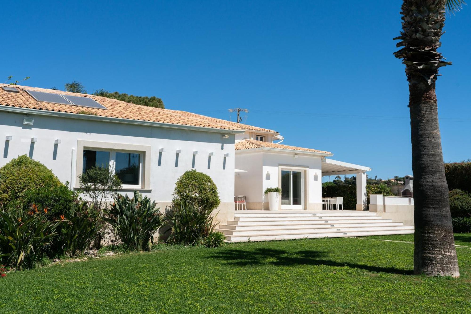 Villa Elena By Ortigia Apartments Fanusa Exterior foto